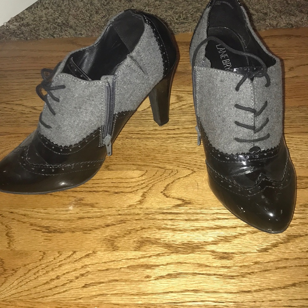 Shoes - Picture 2 of 2